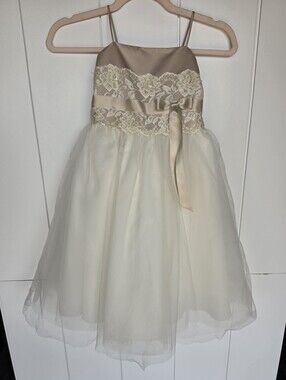 David’s Bridal 3T Flower Girl Dress